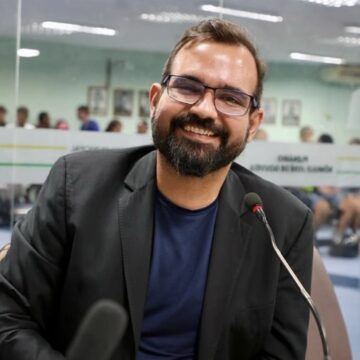 PSOL aciona Justiça Eleitoral para barrar divulgação de pesquisa