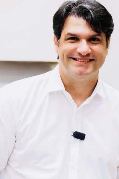 Leo Bezerra exonera ex-vereador e indicado por Michel Henrique