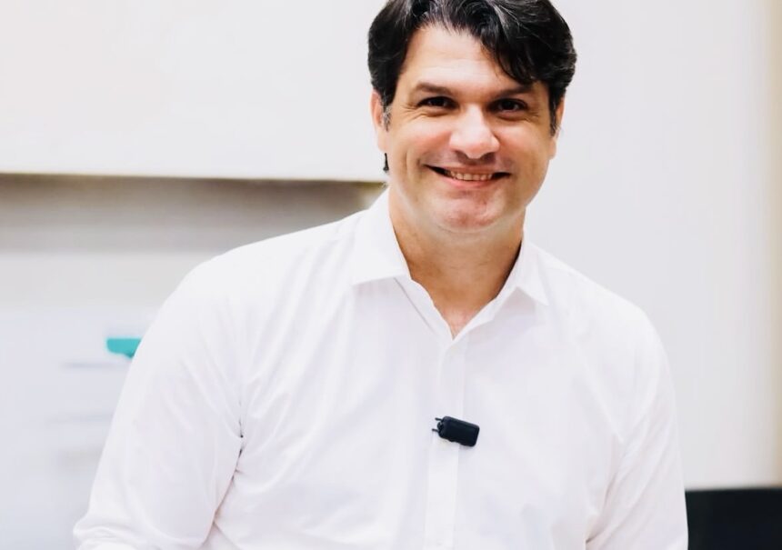 Leo Bezerra exonera ex-vereador e indicado por Michel Henrique