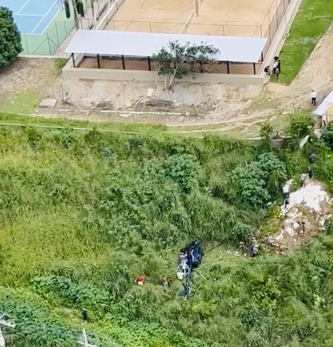 Helicóptero cai em Campina logo após decolagem; não houve feridos graves