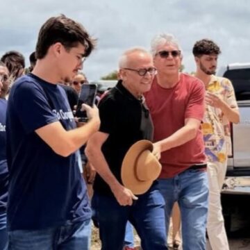 Em dia com direito a encontro com Cícero, Ricardo diz que está “solto na buraqueira”