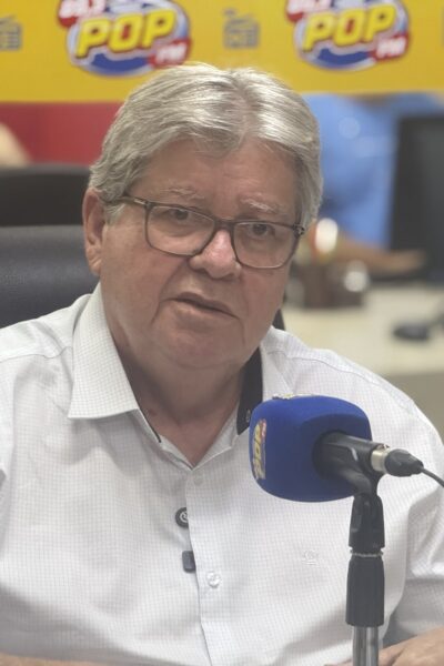 Muitos estão de olho, mas João Azevêdo ainda não pensou sobre suplentes