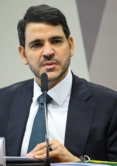 Após 8 horas de sabatina, CCJ do Senado aprova nome de Jorge Messias