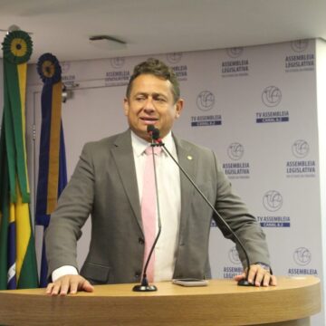 ALPB promulga lei que veta mulheres trans em categorias femininas em competições