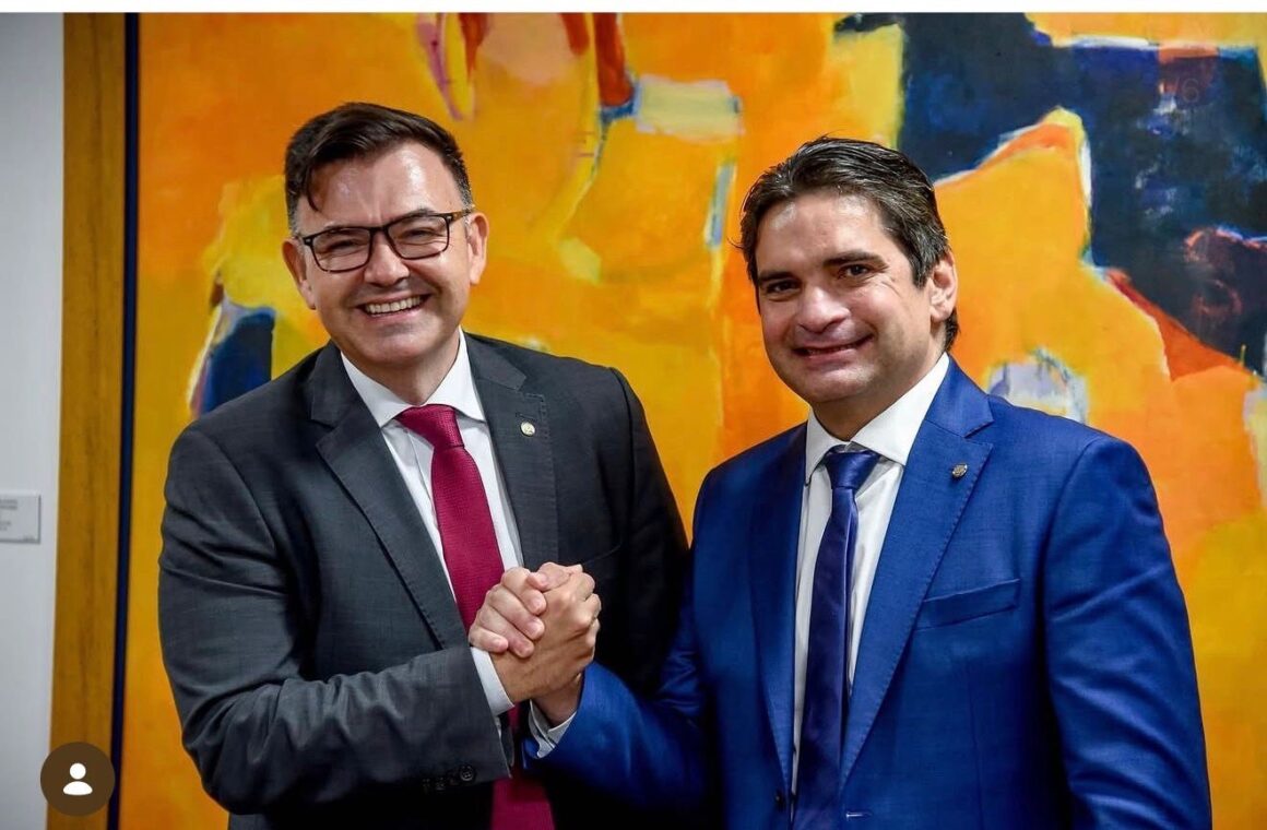 dd65a8f0-6901-46c9-9c00-34dbc49c0837.jpg Murilo Galdino anuncia licença e Raniery Paulino retorna à Câmara Federal