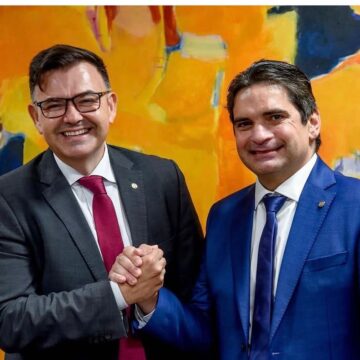 Murilo Galdino anuncia licença e Raniery Paulino retorna à Câmara Federal