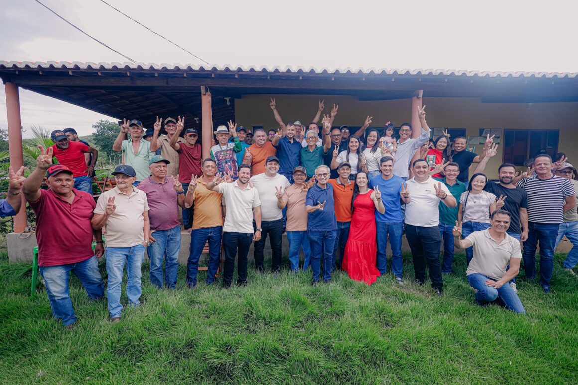 Em visita a municípios do Cariri, Cícero garante conclusão de obras de abastecimento de água