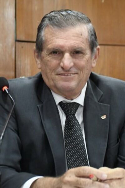 Apoiador de Cícero, Odon Bezerra deixa Secretaria-Geral do PSB