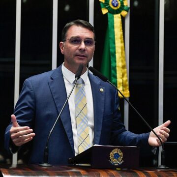 img_9637.jpg Áudio revela que Flávio Bolsonaro cobrou pagamento de Vorcaro para filme sobre o pai