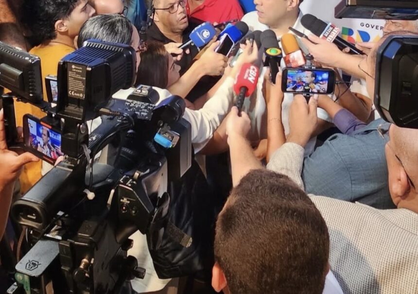Ministro do Turismo anuncia R$ 45 milhões para festejos juninos na Paraíba