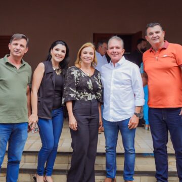 Prefeita e principais lideranças de Queimadas anunciam apoio a Nabor