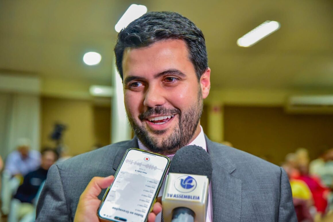 ALPB aprova projeto de Wilson Filho que institui exames de visão e audição em escolas