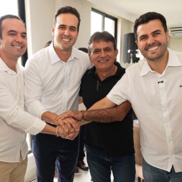 Prefeito de Frei Martinho, Tião Pinto, declara apoio ao projeto de reeleição de Lucas Ribeiro