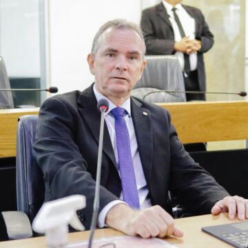 dbd07fa7-4f39-4884-bff1-0685abd81b26 Deputado Nilson Lacerda abre mão de disputar reeleição na Assembleia