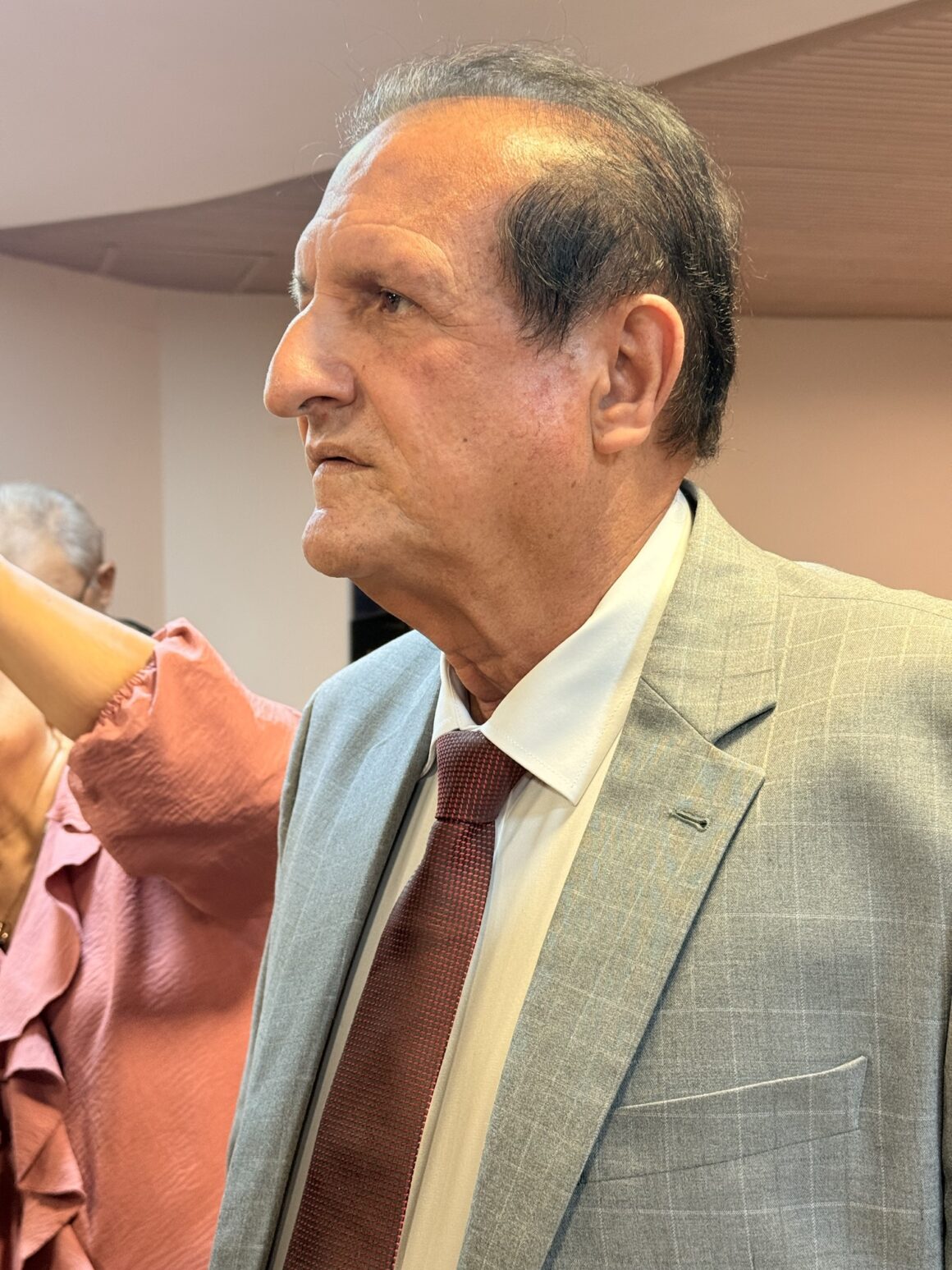 img_0130.jpg Eventual 2º turno: Hervázio segue Cícero, mas se o ex-prefeito não for, Efraim é opção