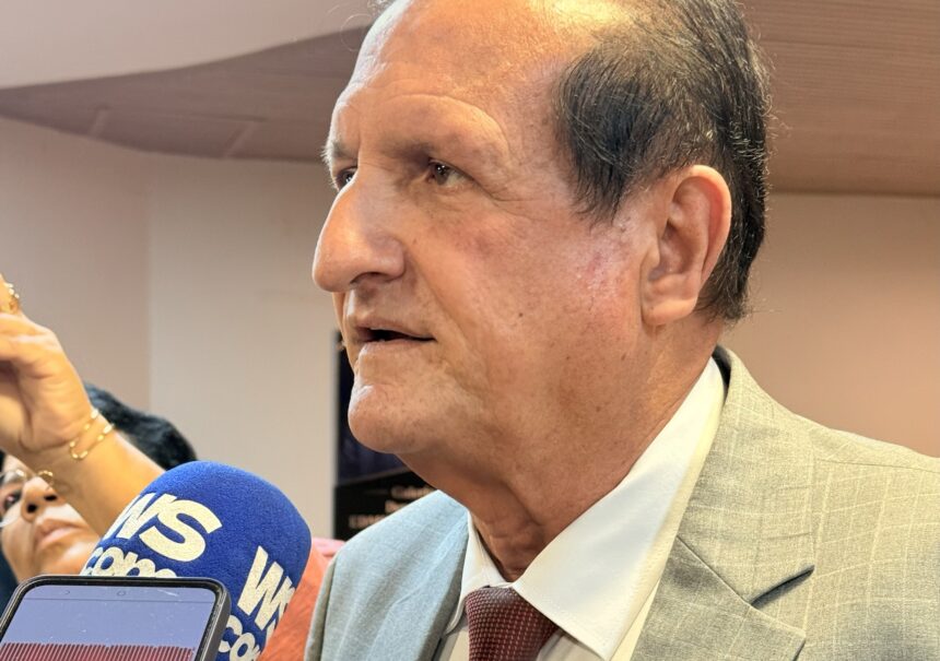 img_0132.jpg Dividida, oposição vende tese de amizade, mas esquece que o eleitor só votará em um