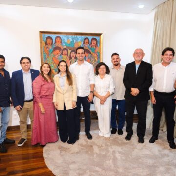 De olho na reeleição, Lucas Ribeiro reúne vereadores de João Pessoa e reforça base