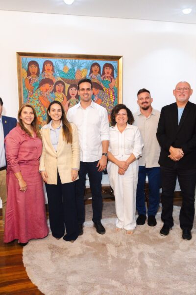 De olho na reeleição, Lucas Ribeiro reúne vereadores de João Pessoa e reforça base