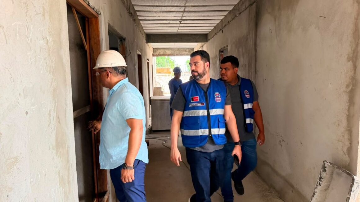 452e5f95-5a6d-4065-82d2-62471839c56e Prefeito de Cabedelo vistoria obras e reforça compromisso com retomada de investimentos