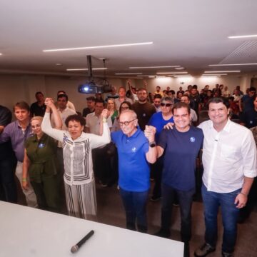 57a71509-563c-4de7-bd99-e9881b540c23 Antigo PMB, Democrata oficializa apoio a Cícero para a disputa pelo Governo