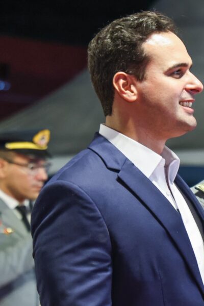 acb6e80a-46f3-4740-84e0-9ec61b90d222 Lucas Ribeiro autoriza convocação de mais PMs e Bombeiros durante formatura de oficiais