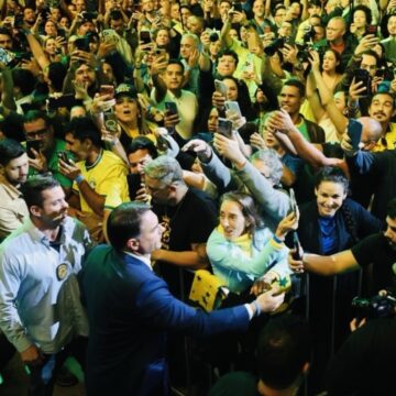 Screenshot PL homologa nome de Flávio Bolsonaro, mas vice ainda é incógnita
