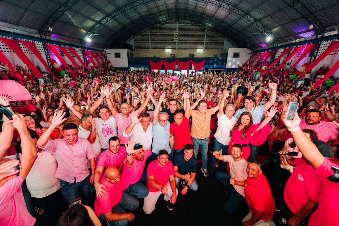 Felipe e Tacyana Leitão confirmam apoio a Cícero evento que reuniu apoiadores em Bayeux