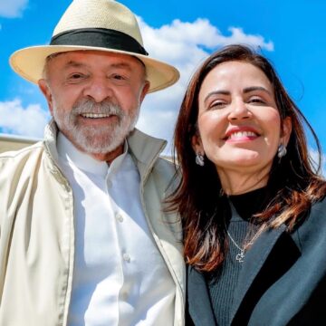 a90ed948-5f54-4e02-b7ee-b91e0a8f380a Em encontro, Lula manifesta apoio à pré-candidatura de Pollyanna