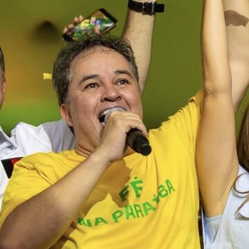 Presidente do PL Mulher de João Pessoa, Nayana Pontes é a vice de Efraim